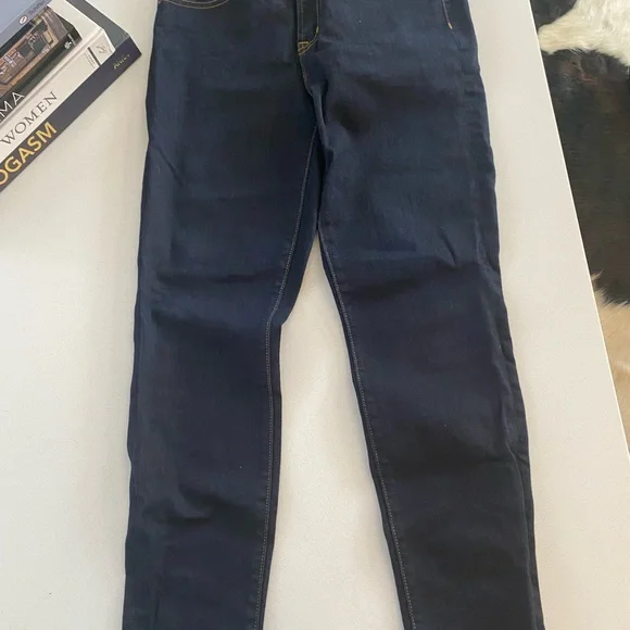 J Crew Straight Leg Jeans - Picture 3 of 6